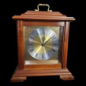 Howard Miller Mantel Clock 612-481 Quartz Brass Handle No Chimes Wood Case USA
